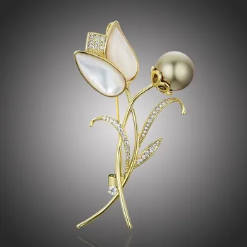 Brož Éternelle Brož s perlou a zirkony Emidia - květina B7059-LXT0292A Zlatá