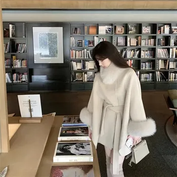 Dámský kabát Dámský kabát s kožešinou – oboustranný, vlna a kašmír Barva: Aprikotová, Velikost: S