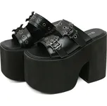 sandály na podpatku s přezkami a zdobením v punk stylu Barva: Černá, Velikost: 38