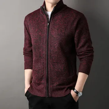 Pánský svetr Pánský pletený svetr se stojáčkem a zapínáním na zip Barva: Vínová, Velikost: S