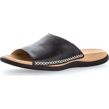 Dámské pantofle Dámské kožené pantofle 03.705.27 Gabor černá Barva: black, Velikost: 36