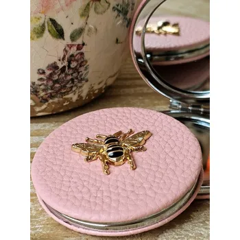 Kosmetické zrcátko Růžové příruční zrcátko do kabelky se včelkou - Ø 6 cm