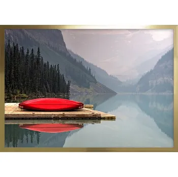 Obraz Hory v zrcadle a červené lodě – foto obraz s rámem