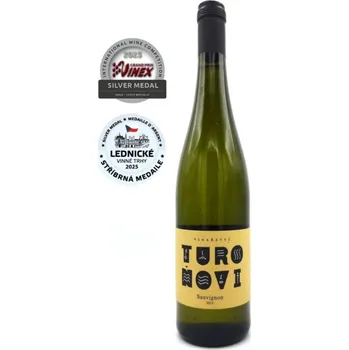 Víno Sauvignon 2023, moravské zemské víno, Vinařství Turoňovi, polosuché