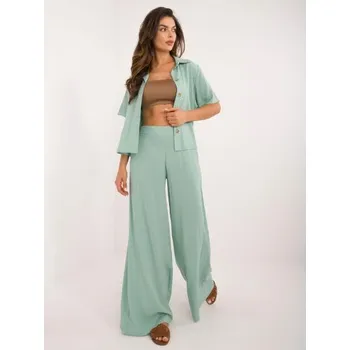 Pistáciová dámská letní souprava s krátkou košilí