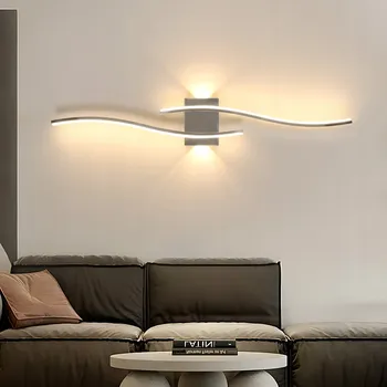 Nástěnné svítidlo Nástěnné svítidlo GOECO stříbrné s integrovaným LED zdrojem 27 W