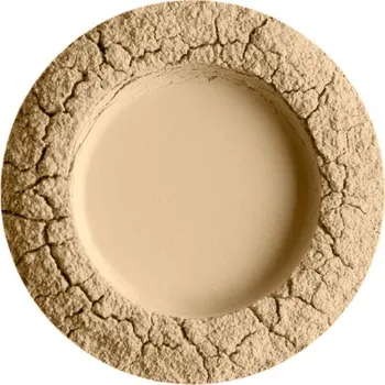 Make-up Uoga Uoga Minerální make-up s jantarem SPF15, 10 g Barva: 631 Neversleeping Beauty - velmi světlá barva s teplým/neutrálním podtónem
