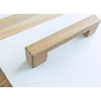 Nábytkové kování Dubová úchytka BOSSE 130