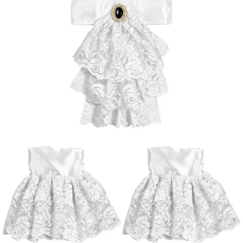 Krajkový límeček s manžetami