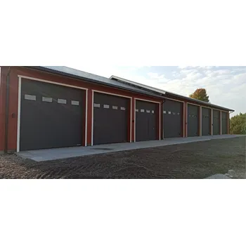 Garážová vrata Průmyslová sekční vrata DoorHan s pohonem a okny