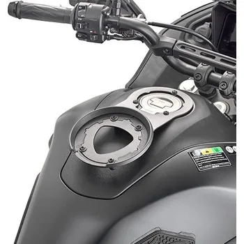 Motodoplněk Bf88 objímka pro uchycení tankruksaku Givi \"Tanklock\" na víčko nádrže (Yamaha Tracer 7/20-24)