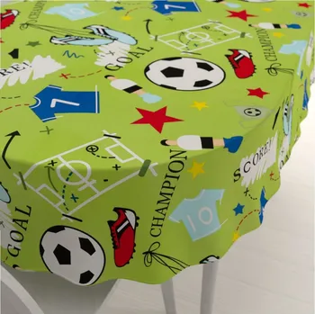 ubrus Dětský bavlněný oválný ubrus Sandra SA-645 Fotbal to je hra - na zeleném 120x140 cm