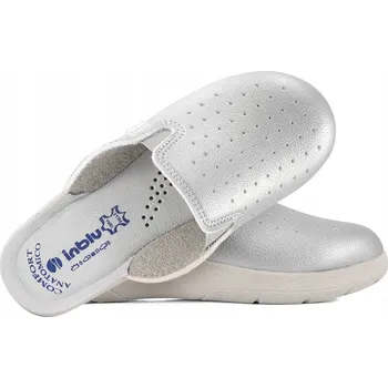 Dámské pantofle INBLU 50-34N Dámské NAZOUVÁKY COMFORT Zdravotní Pantofle na Klínku PU stříbrné