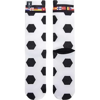Pánské ponožky Pánské ponožky XPOOOS Football - Hravé pánské ponožky XPOOOS s výrazným fotbalovým motivem v černo-bílém designu. - 3422061
