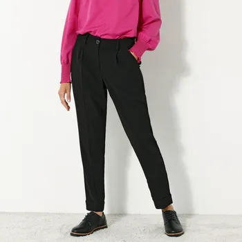 Dámské kalhoty Úzké splývavé 7/8 kalhoty černá 52