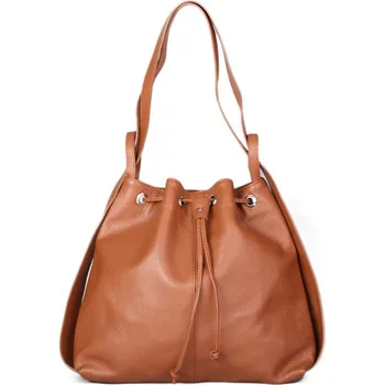 Kabelka ITALSKÉ Dámské kožené kabelky a batohy 2v 1 hnědé Parma