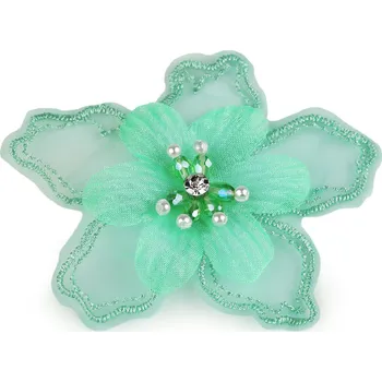 Květ s kamínkem a korálky k našití a nalepení Ø8 cm zelená pastelová sv. 10 ks