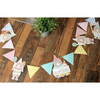 Papírová girlanda medvídci 300 cm barevná