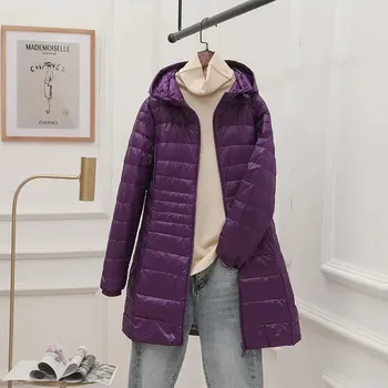 Dámská bunda Dámská lehká zimní bunda s kapucí a péřovou výplní Barva: Fialová, Velikost: 3XL