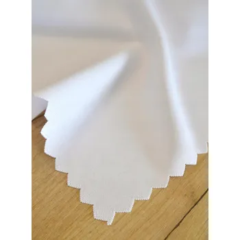 ubrus Ubrus ODOLNÝ SKVRNÁM 150x350 sváteční BÍLÝ oboustranný