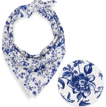 Bavlněný šátek Sandra SA-639 Modré květiny na bílém 70 x 70 cm