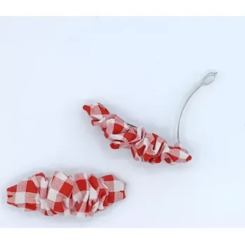 Spona do vlasů červená kostka