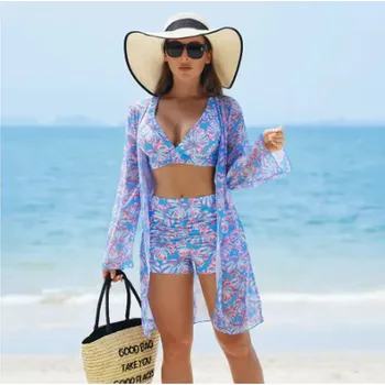 Dámské plavky Dámské plavky dvojdílné s nohavičkami a plážovým župánkem Barva: 4 - modro červená, Velikost: L