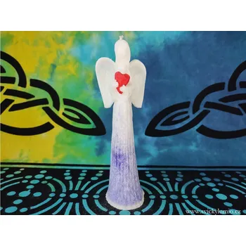 Svíčka Andělíček přání fialový s červeným srdcem