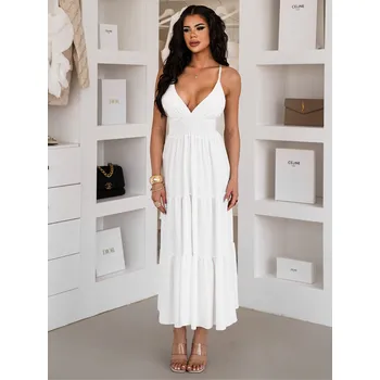 Dámské šaty Bílé elegantní šaty STRIDE s kamínky a výstřihem Velikost: ONESIZE