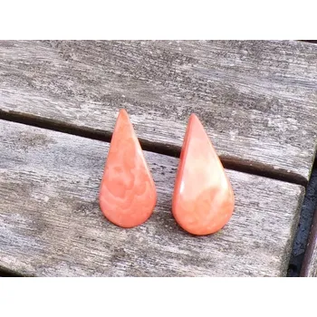 Náušnice Náušnice tagua (slzičky, zapichovací, lososové)