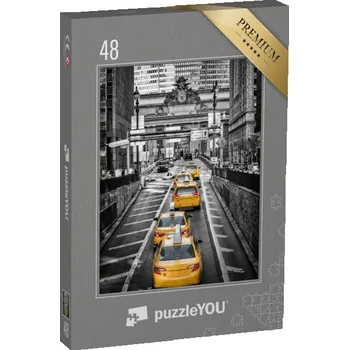Puzzle puzzle 48 dílků „Žluté taxíky před terminálem Grand Central, New York, USA“