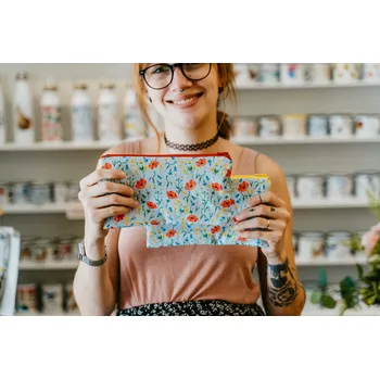 Penál ePiPí Taštička velká - Květy Barva zipu: červená