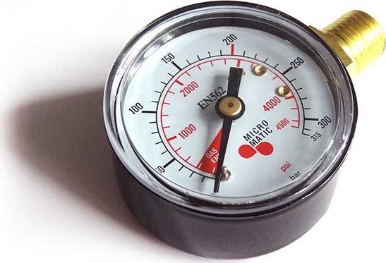 Red. manometr, tlak v lahvi CO2, N2