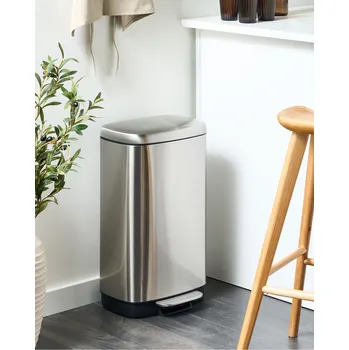 Odpadkový koš Odpadkový koš s pedálem a víkem Železo Syntetický materiál Stříbrná Moderní kuchyně Beliani