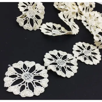 Krajka Krajka, 4,5 cm x 95 cm, béžová, květ, II. jakost