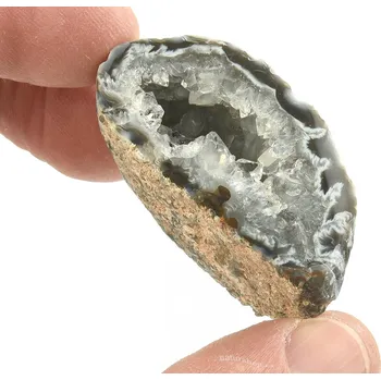 Přírodní kámen Geoda peříčkový achát z Brazílie (34g)