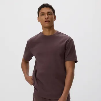 Pánské oblečení Reserved - Tričko comfort fit - tmavě hnědá - 454EF-89X - 454EF-89X-M