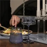 Set modrých koktejlek s přírodním motivem