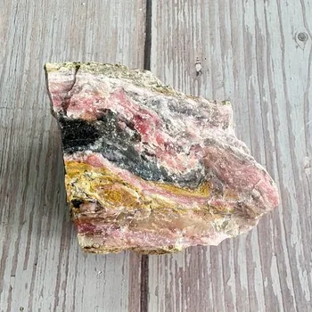 Opál růžový surový 9 cca 6,5 x 4,5 cm, 198 g