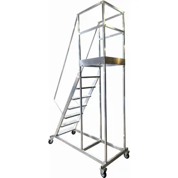 Žebřík Pojízdný hliníkový žebřík s plošinou, výška plošiny 2,75 m, 10 stupňů + plošina.