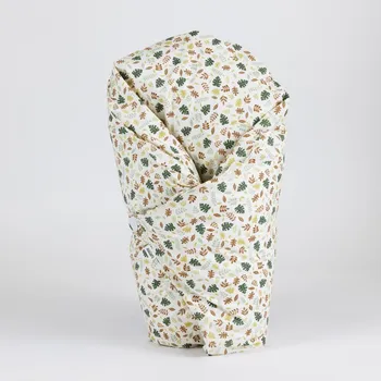 Zavinovačka Tulimese Péřová zavinovačka lupeny podzimu II. VELIKOST ZAVINOVAČKY: VELIKOST 80X80 CM, VARIANTY PROVEDENÍ: ZAPÍNÁNÍ NA KNOFLÍKY