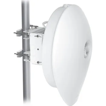 Ubiquiti AirFiber 60 XG - 60 GHz rádio (57-66 GHz), PtP, 45 dBi, SFP+ port, 5 GHz záloha, až 6 Gbps propustnost