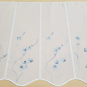 Záclona GERSTER Záclona na vitrážku MODRÁ VÝŠIVKA 50 cm