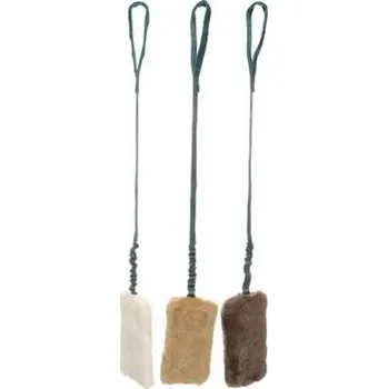 Hračka pro psa Flamingo Přetahovadlo s amortizérem ovčí kůže 100cm