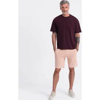 Pánské pletené šortky se šňůrkou v pase a kapsami - pudrově růžové V11 OM-SRBS-0139 - S