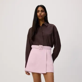 Dámské kraťasy Reserved - Kraťasová sukně s páskem - pastelově růžová - ST263-03X - ST263-03X-XL