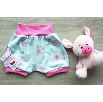 AMÁLKA Bavlněné zelené kraťasy s náplety, květinky Velikost: 56-62