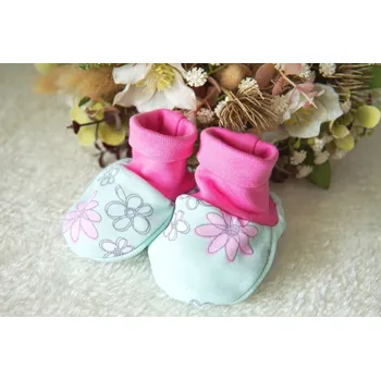 Capáčky AMÁLKA Bavlněné capáčky pro miminko zelené, květinky Velikost: 68-80