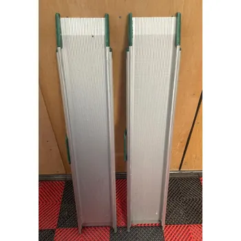 Nakládací rampa pro vozidlo 00-Nájezdy