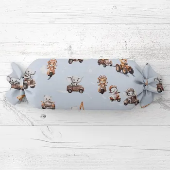 Dekorativní polštářek Dětský polštář válec bonbon Sandra SA-629 Zvířátka v autech na modrém 15x40 cm